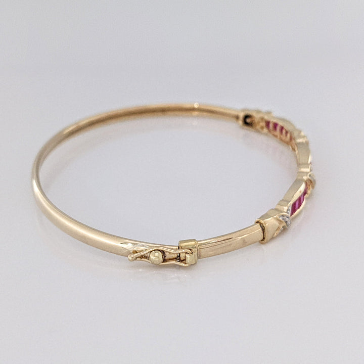 10K SYNTHETIC RUBY PRINCESS CUT (15) WITH (4) MELEE ESTATE BANGLE 5.9 GRAMS