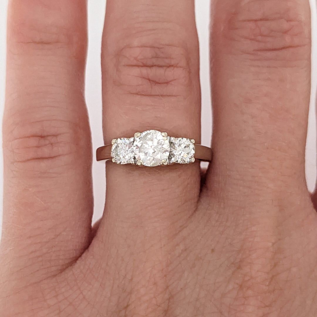 14K WHITE .98 CARAT TOTAL WEIGHT I1 I DIAMOND ROUND (3) ESTATE TRINITY RING 3.3 GRAMS