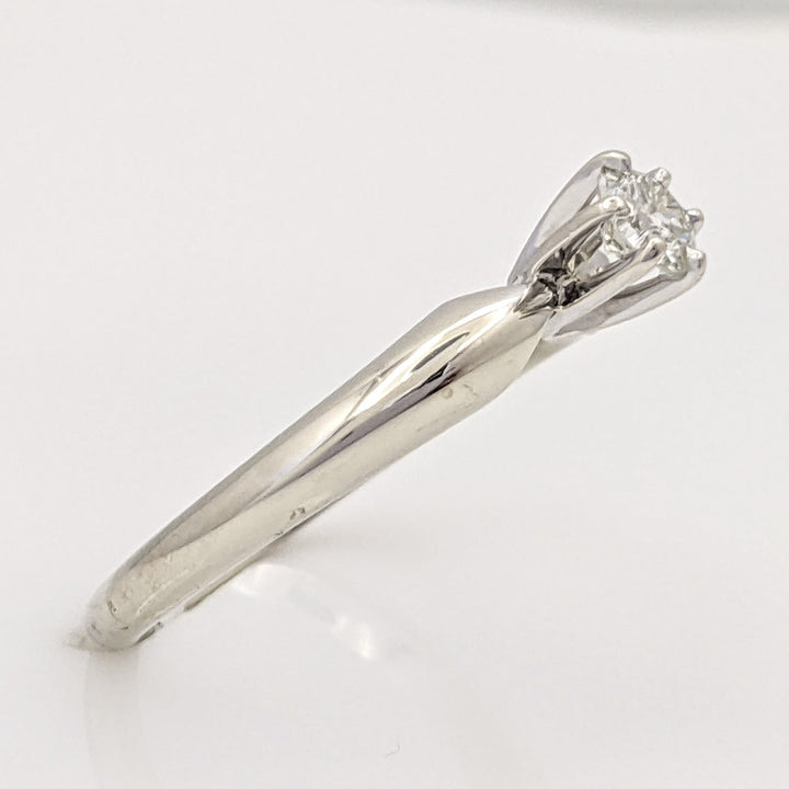 14K WHITE .22 CARAT TOTAL I1 H DIAMOND ROUND SOLITAIRE ESTATE RING 2.3 GRAMS