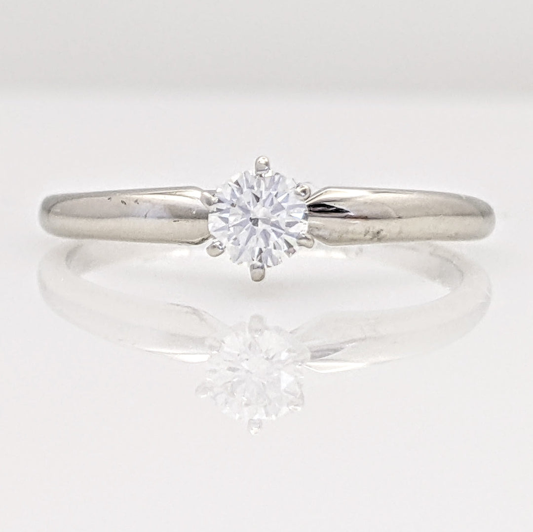 14K WHITE .22 CARAT TOTAL I1 K DIAMOND ROUND 6-PRONG SOLITAIRE ESTATE RING 1.8 GRAMS