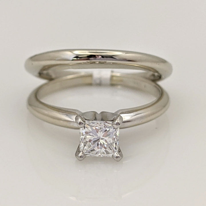14K WHITE .51 CARAT TOTAL SI2 D DIAMOND PRINCESS CUT SOLITAIRE ESTATE RING WITH BAND