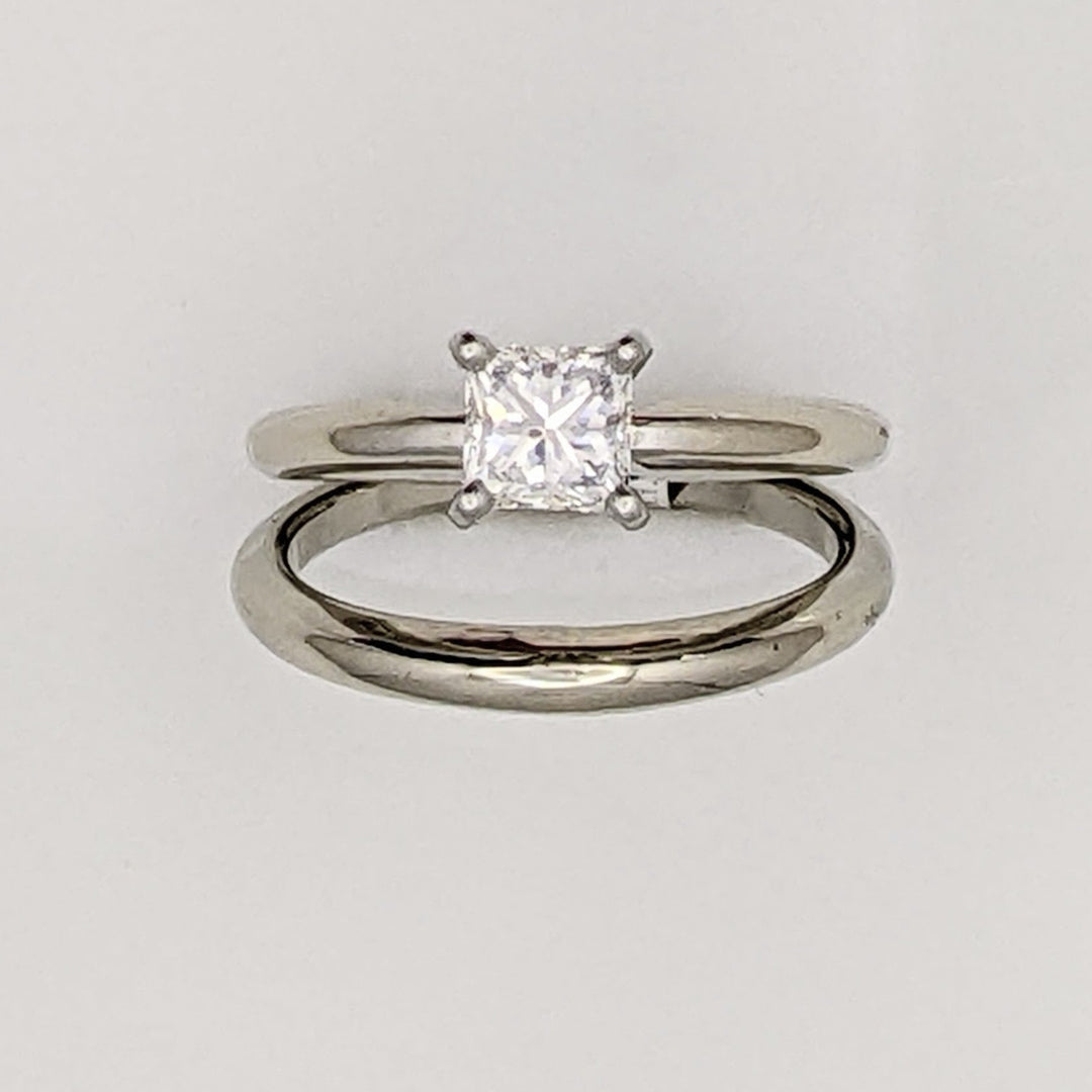 14K WHITE .51 CARAT TOTAL SI2 D DIAMOND PRINCESS CUT SOLITAIRE ESTATE RING WITH BAND