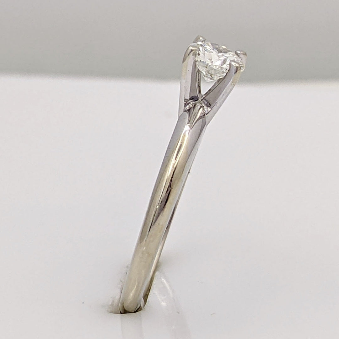 14K WHITE .37 CARAT TOTAL I1 H DIAMOND ROUND SOLITAIRE ESTATE RING 1.9 GRAMS