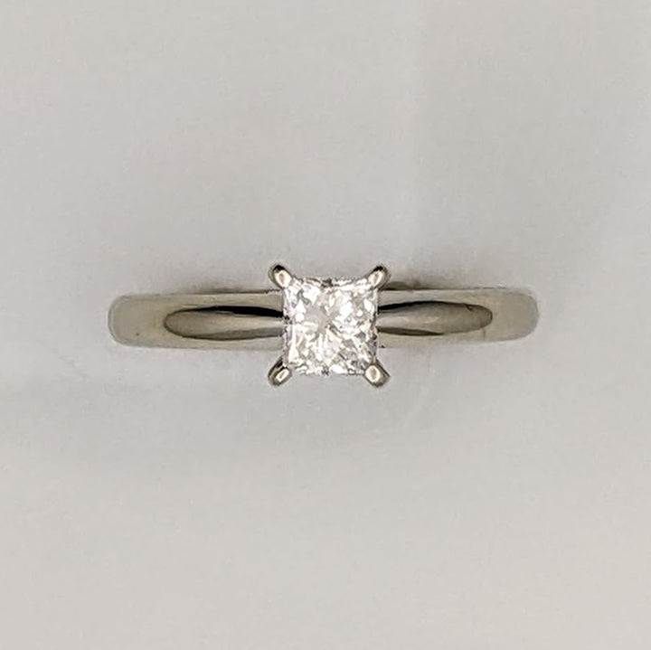 14K WHITE .47 CARAT TOTAL SI2 H DIAMOND PRINCESS CUT ESTATE RING 2.2 GRAMS