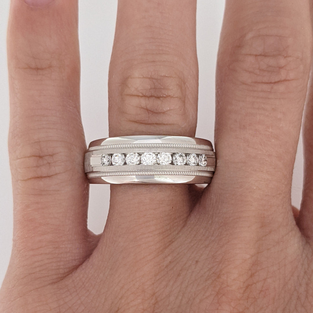 14K WHITE .48 CARAT TOTAL WEIGHT SI1 I DIAMOND ROUND (8) MILGRAIN DESIGN ESTATE BAND 9.3 GRAMS
