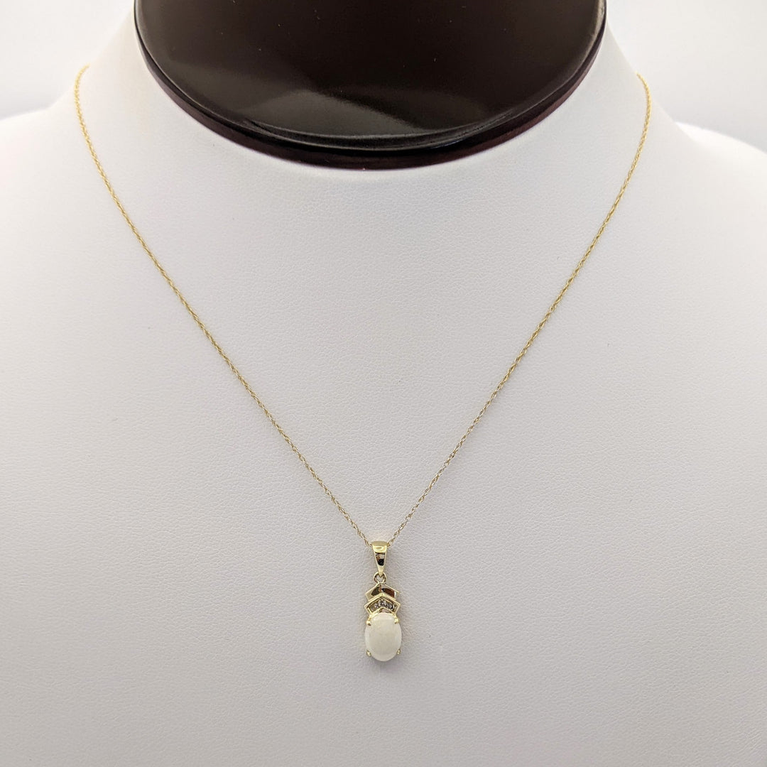 10K OPAL OVAL 6X8 WITH (3) MELEE ESTATE PENDANT & CHAIN 1.4 GRAMS