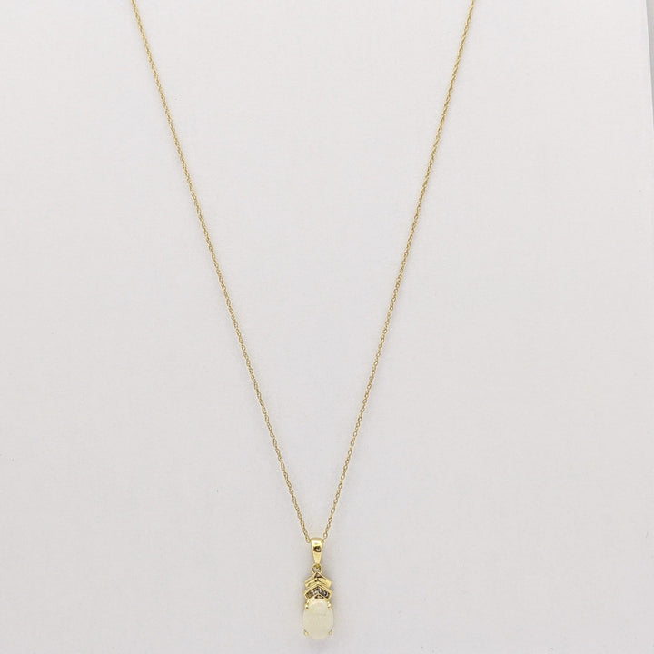 10K OPAL OVAL 6X8 WITH (3) MELEE ESTATE PENDANT & CHAIN 1.4 GRAMS