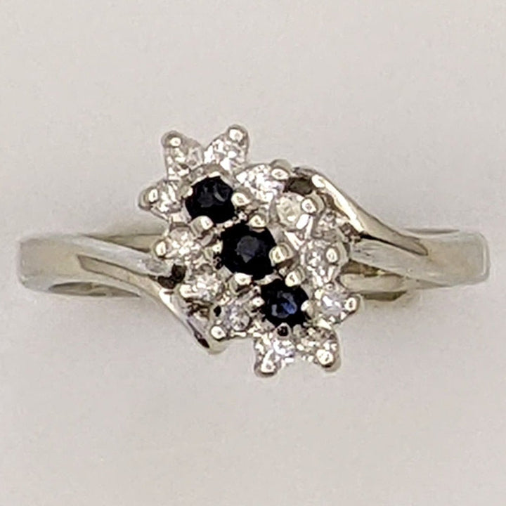 14K WHITE SAPPHIRE ROUND (3) WITH (12) MELEE ESTATE CLUSTER RING 2.3 GRAMS