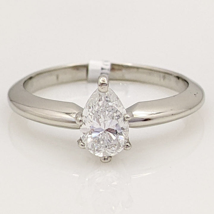 14K WHITE .68 CARAT TOTAL I1 E DIAMOND PEAR ESTATE RING 2.9 GRAMS