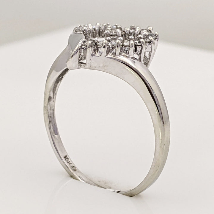 10K WHITE DIAMOND ROUND (17) OPEN HEART ESTATE RING 2.1 GRAMS