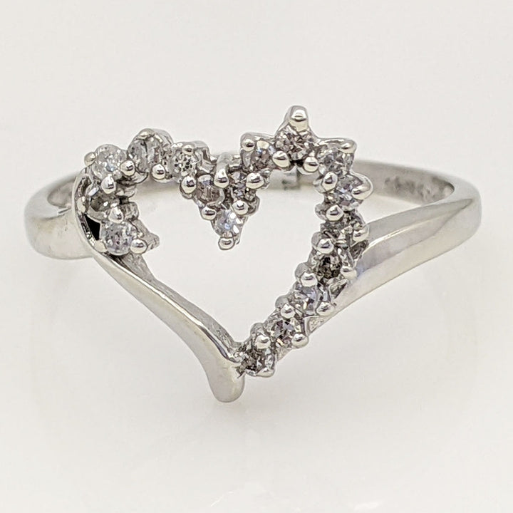 10K WHITE DIAMOND ROUND (17) OPEN HEART ESTATE RING 2.1 GRAMS