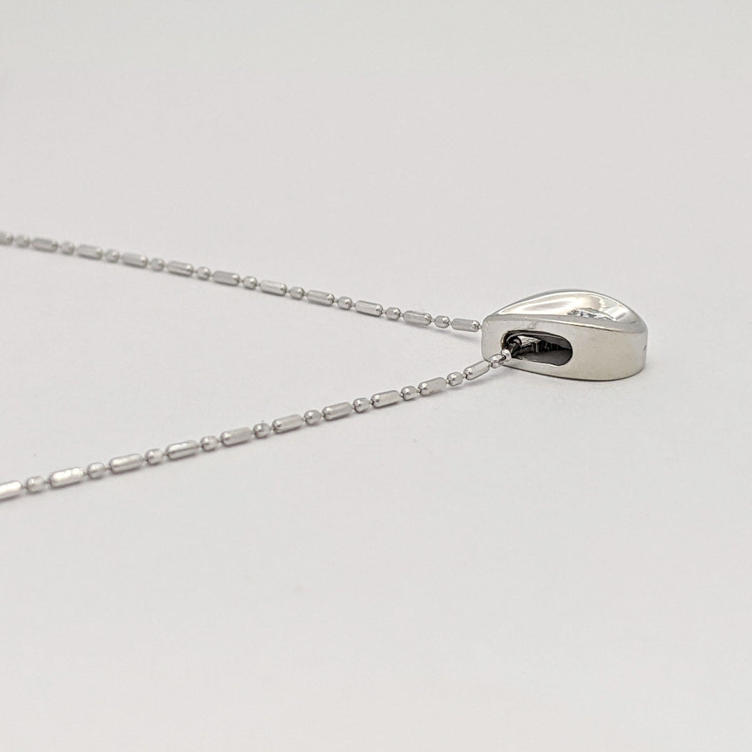14K WHITE .11 CARAT TOTAL I1 H DIAMOND ROUND PEAR SHAPE ESTATE PENDANT & CHAIN 2.4 GRAMS