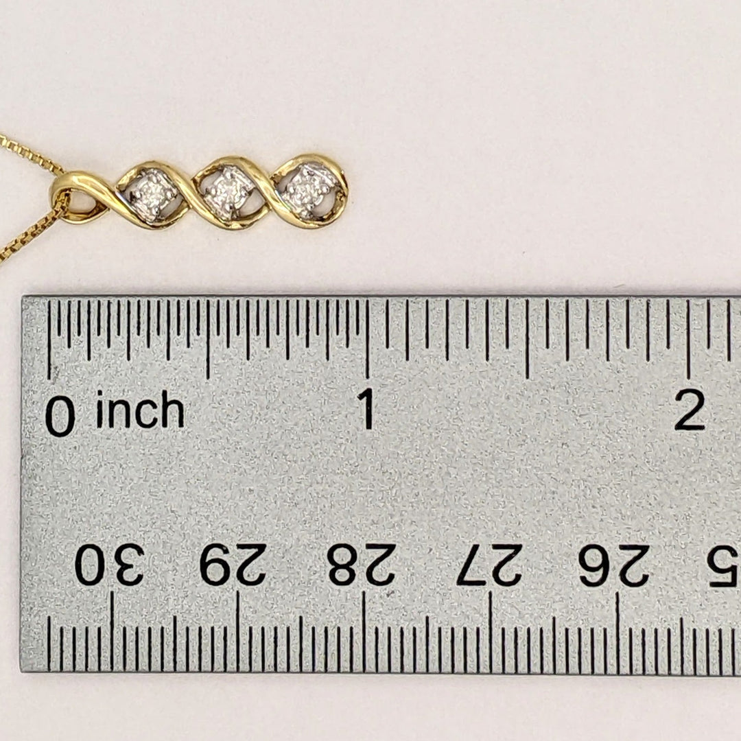 10K .12 CARAT TOTAL WEIGHT DIAMOND ROUND PROMOTIONAL (2) TWIST ESTATE PENDANT & CHAIN 3.8 GRAMS
