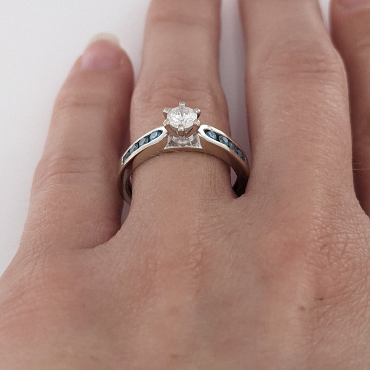 14K WHITE .54 CARAT TOTAL WEIGHT I1 H (10) BLUE (8) CHANNEL SET ESTATE RING 2.8 GRAMS