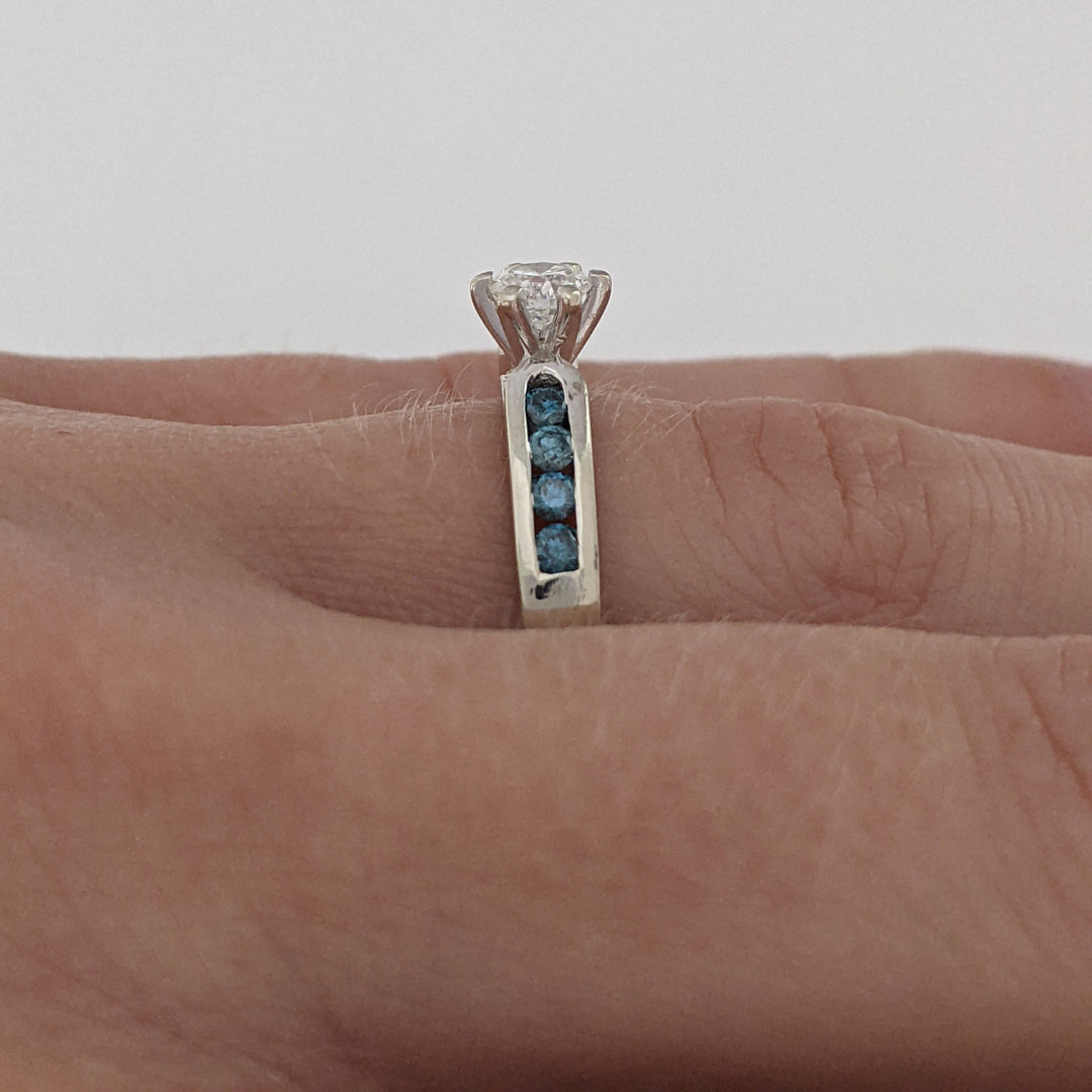 14K WHITE .54 CARAT TOTAL WEIGHT I1 H (10) BLUE (8) CHANNEL SET ESTATE RING 2.8 GRAMS