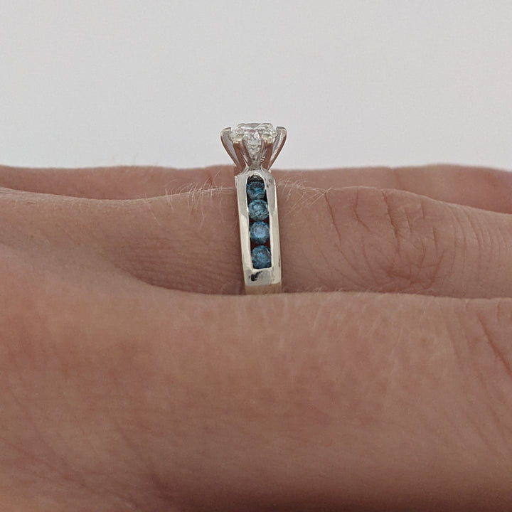 14K WHITE .54 CARAT TOTAL WEIGHT I1 H (10) BLUE (8) CHANNEL SET ESTATE RING 2.8 GRAMS