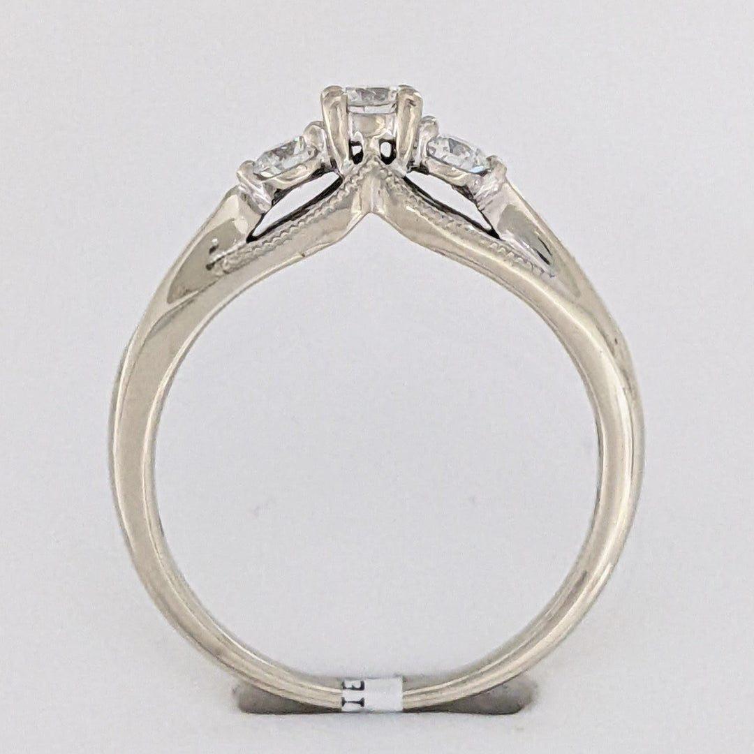 10K WHITE .32 CARAT TOTAL WEIGHT I1 H DIAMOND ROUND (7) ESTATE TRINITY RING 2.0 GRAMS