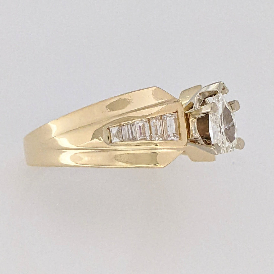 14K .97 CARAT TOTAL WEIGHT SI1 I DIAMOND PEAR (1) BAGUETTE (10) ESTATE RING 6.1 GRAMS