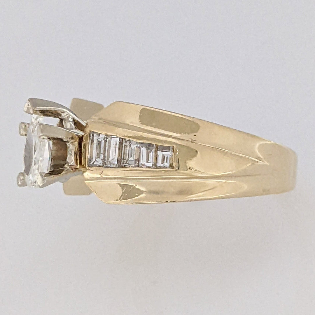 14K .97 CARAT TOTAL WEIGHT SI1 I DIAMOND PEAR (1) BAGUETTE (10) ESTATE RING 6.1 GRAMS