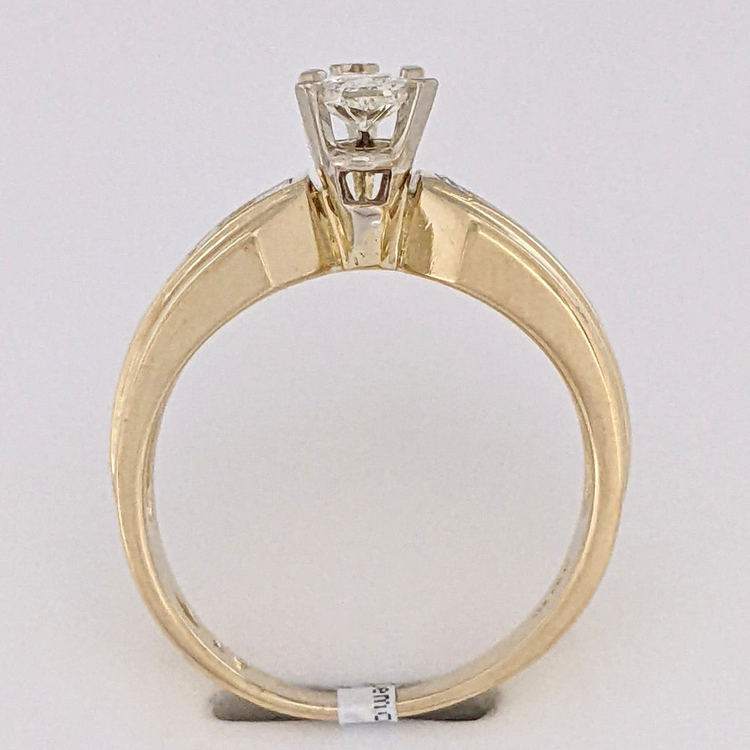 14K .97 CARAT TOTAL WEIGHT SI1 I DIAMOND PEAR (1) BAGUETTE (10) ESTATE RING 6.1 GRAMS