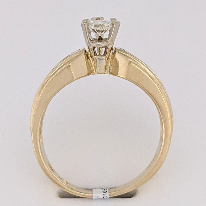 14K .97 CARAT TOTAL WEIGHT SI1 I DIAMOND PEAR (1) BAGUETTE (10) ESTATE RING 6.1 GRAMS
