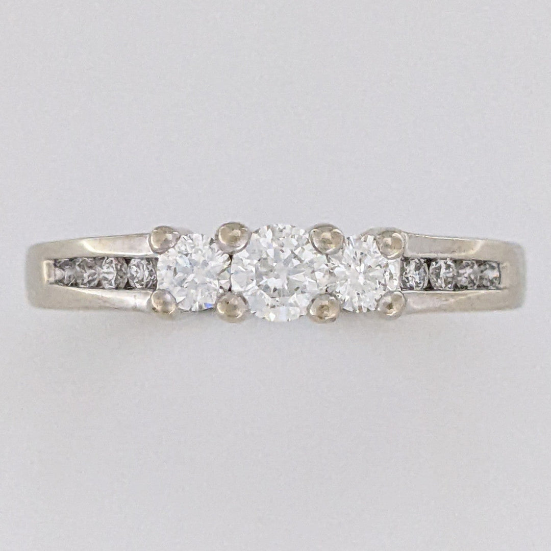 14K WHITE .47 CARAT TOTAL WEIGHT SI2 J DIAMOND ROUND (11) ESTATE TRINITY RING 4.3 GRAMS