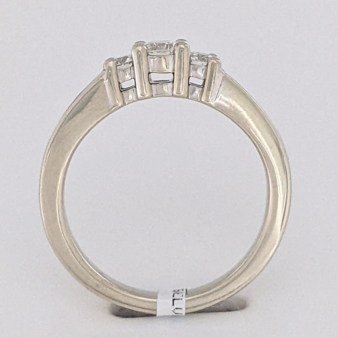 14K WHITE .47 CARAT TOTAL WEIGHT SI2 J DIAMOND ROUND (11) ESTATE TRINITY RING 4.3 GRAMS