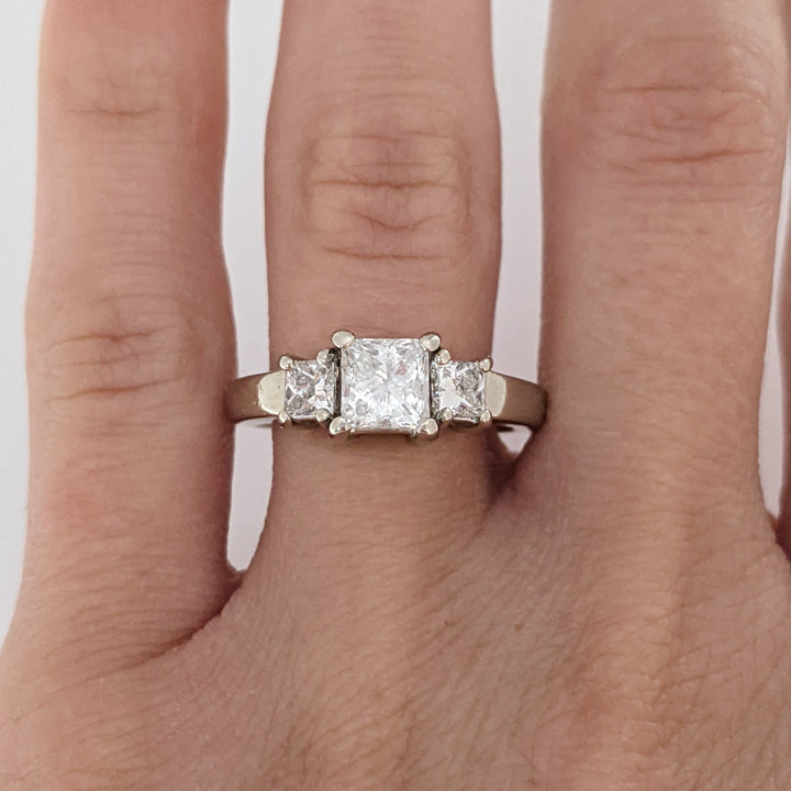 14K WHITE 1.37 CARAT TOTAL WEIGHT I1 I DIAMOND PRINCESS CUT (3) ESTATE TRINITY RING 5.5 GRAMS