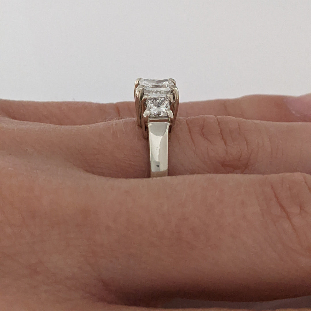 14K WHITE 1.37 CARAT TOTAL WEIGHT I1 I DIAMOND PRINCESS CUT (3) ESTATE TRINITY RING 5.5 GRAMS
