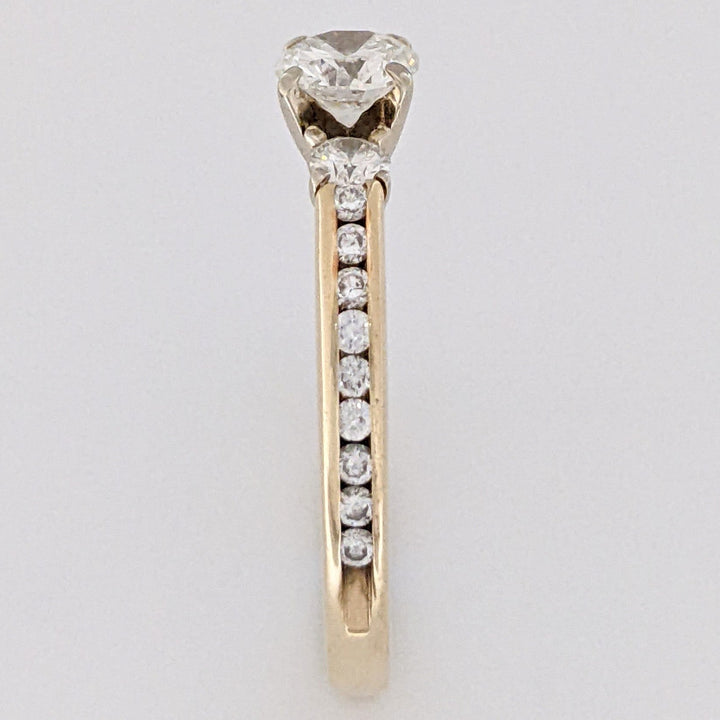 14K .94 CARAT TOTAL WEIGHT SI1 H DIAMOND ROUND (21) ESTATE TRINITY RING 3.9 GRAMS