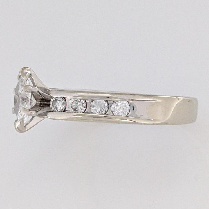 14K WHITE .77 CARAT TOTAL WEIGHT I1 H DIAMOND MARQUISE (1) ROUND (8) ESTATE RING 5.7 GRAMS