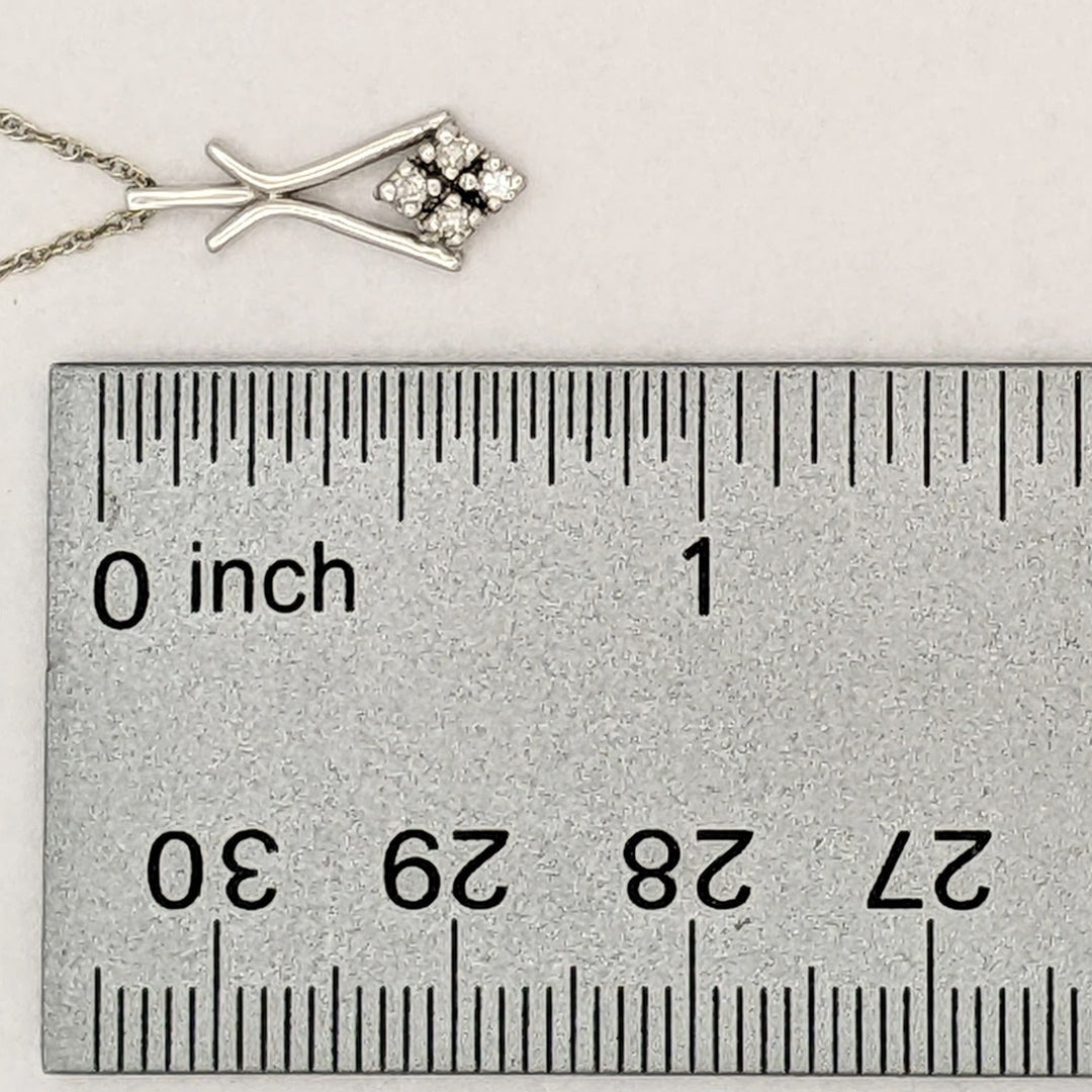 14K WHITE .04 CARAT TOTAL WEIGHT VS2 H DIAMOND ROUND (4) FREE FORM ESTATE PENDANT & CHAIN 1.7 GRAMS