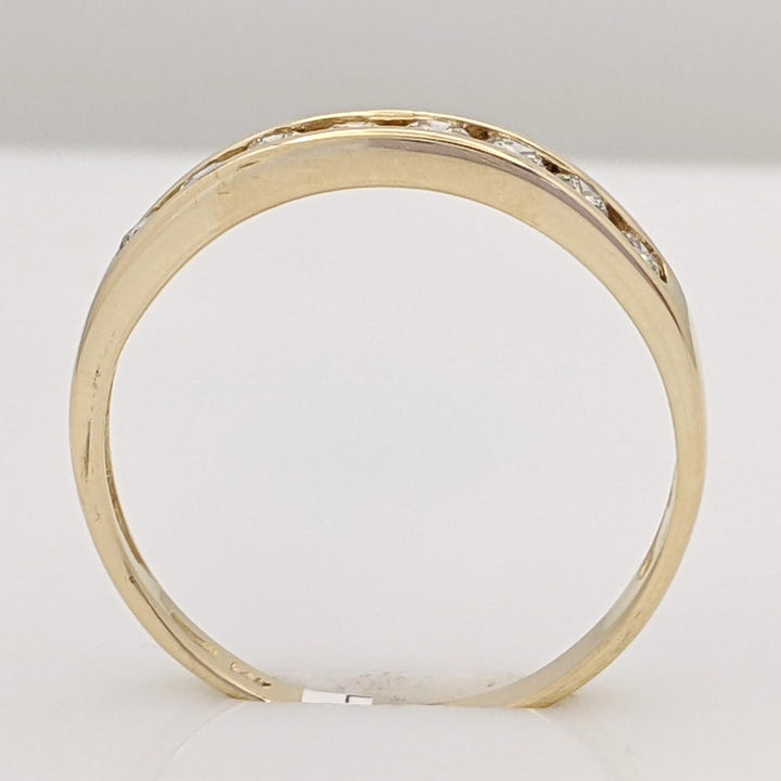 14K .40 CARAT TOTAL WEIGHT SI2 J DIAMOND ROUND (8) ESTATE CHANNEL BAND 2.0 GRAMS