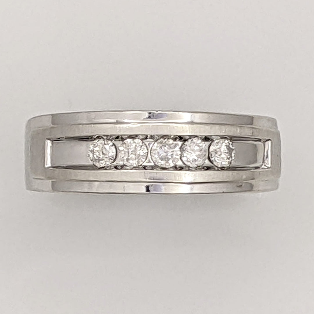 10K WHITE .25 CARAT TOTAL WEIGHT I1 H DIAMOND ROUND (5) ESTATE CHANNEL BAND 5.4 GRAMS
