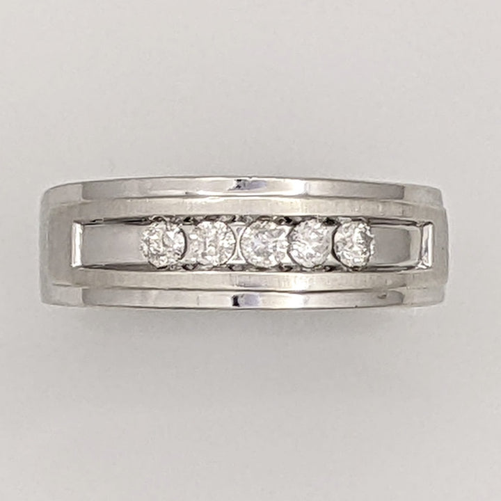 10K WHITE .25 CARAT TOTAL WEIGHT I1 H DIAMOND ROUND (5) ESTATE CHANNEL BAND 5.4 GRAMS