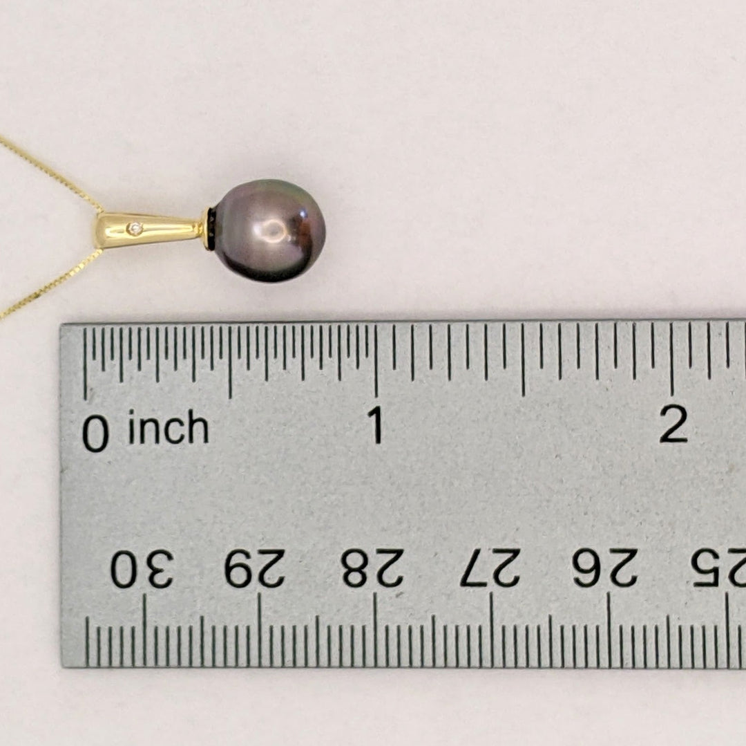 14K TAHITIAN PEARL ROUND 9MM WITH MELEE ESTATE PENDANT & CHAIN 4.4 GRAMS