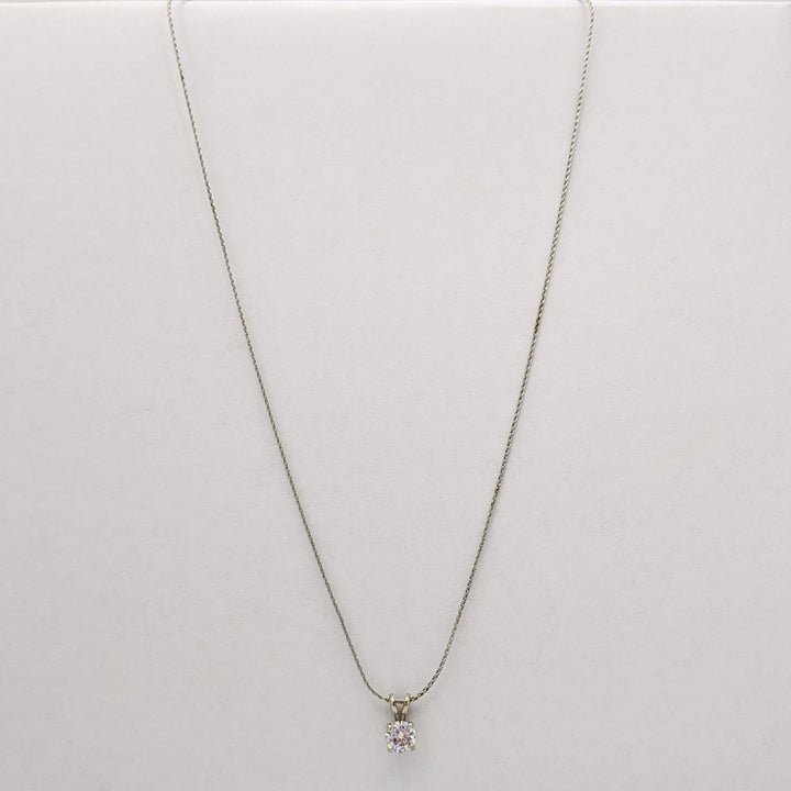 14K WHITE .66 CARAT TOTAL SI2 H DIAMOND ROUND ESTATE PENDANT & CHAIN 2.4 GRAMS