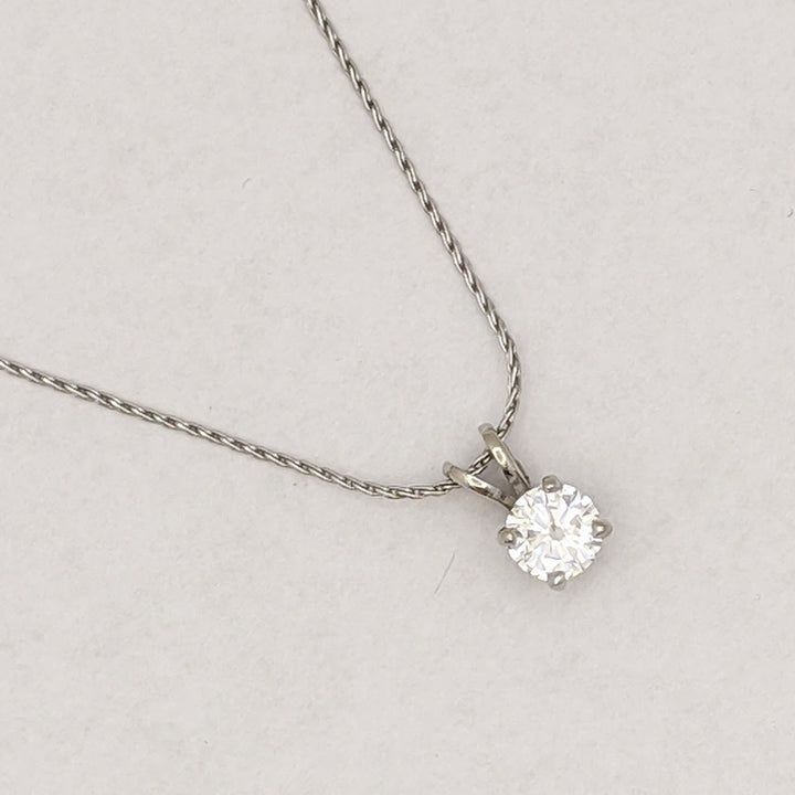 14K WHITE .66 CARAT TOTAL SI2 H DIAMOND ROUND ESTATE PENDANT & CHAIN 2.4 GRAMS