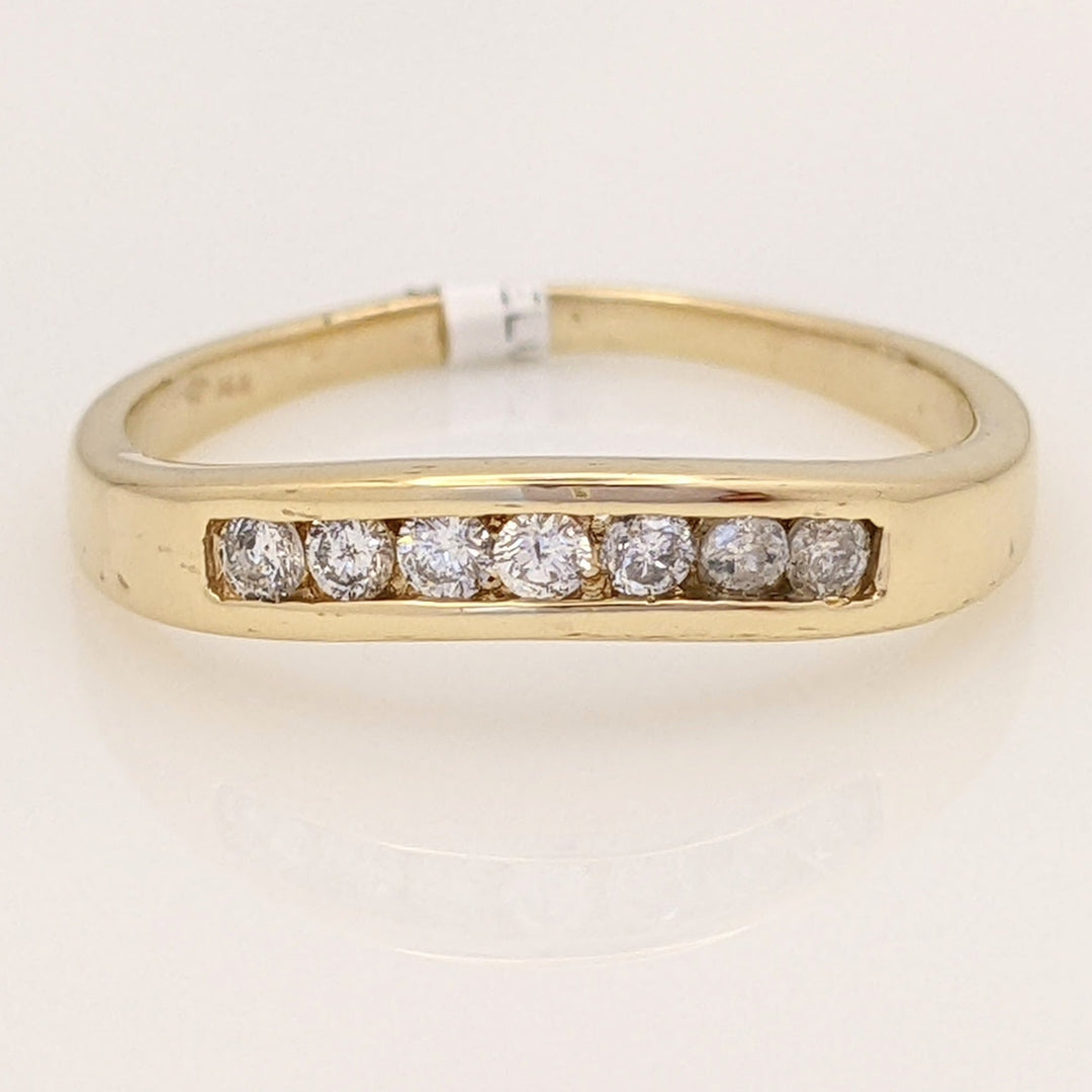 14K .14 CARAT TOTAL WEIGHT I1 I DIAMOND ROUND (7) CHANNEL CURVED ESTATE BAND 2.6 GRAMS