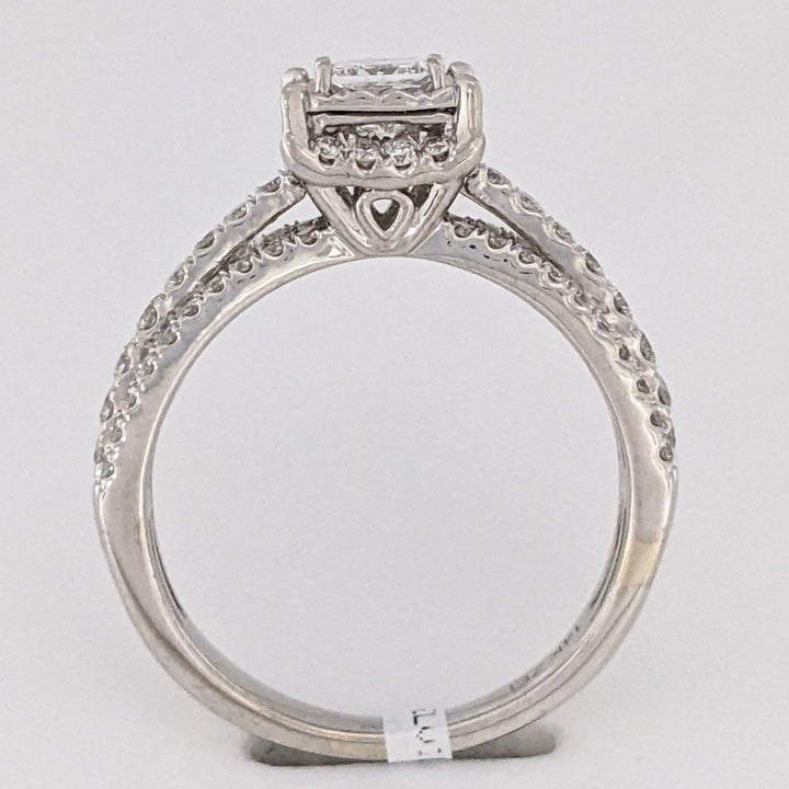 14K WHITE .85 CARAT TOTAL WEIGHT I1 H DIAMOND PRINCESS CUT (1) ROUND (72) ESTATE HALO RING 4.2 GRAMS