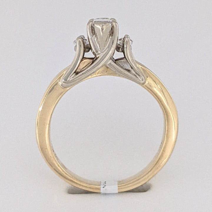 14K .65 CARAT TOTAL WEIGHT SI1 H DIAMOND MARQUISE (3) ROUND (8) ESTATE RING 4.3 GRAMS