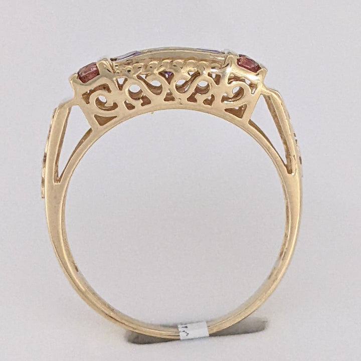 10K AMETHYST OVAL (3) WITH PINK TOURMALINE ROUND (6) ESTATE RING 3.0 GRAMS