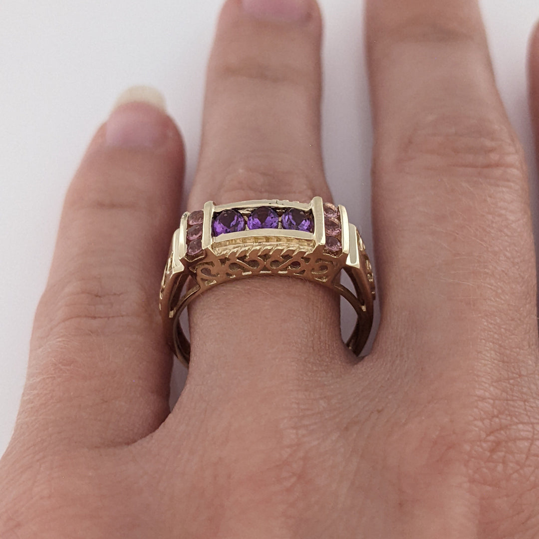 10K AMETHYST OVAL (3) WITH PINK TOURMALINE ROUND (6) ESTATE RING 3.0 GRAMS