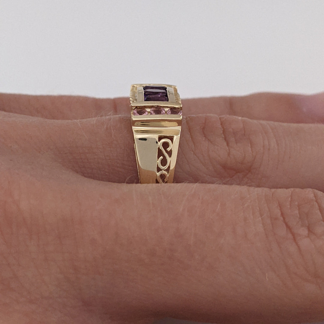 10K AMETHYST OVAL (3) WITH PINK TOURMALINE ROUND (6) ESTATE RING 3.0 GRAMS