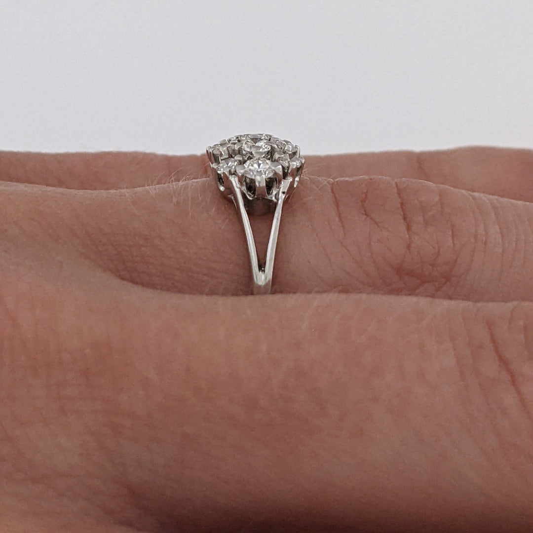 14K WHITE .46 CARAT TOTAL WEIGHT VS1 H DIAMOND ROUND (13) CLUSTER ESTATE RING 2.7 GRAMS