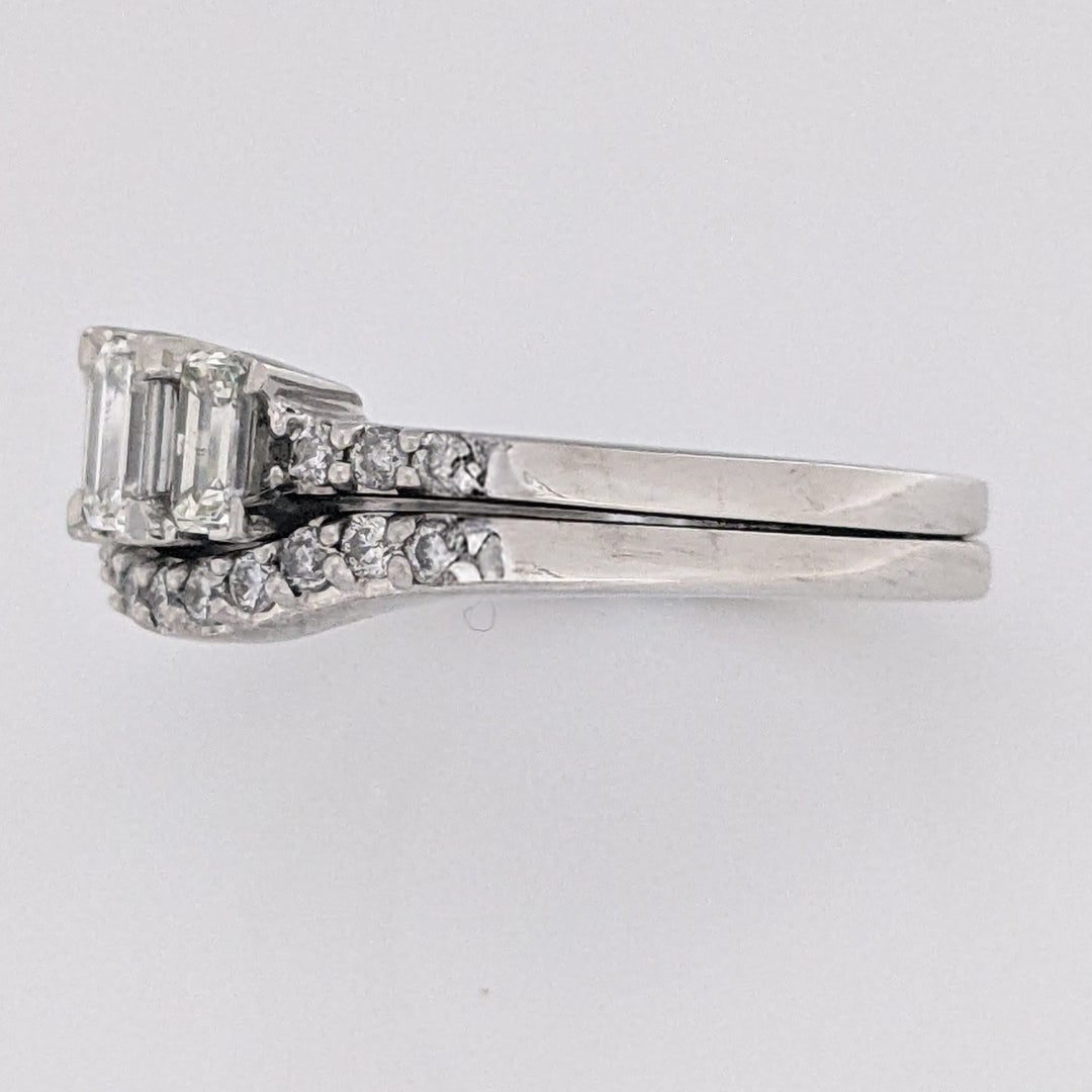 14K WHITE .94 CARAT TOTAL WEIGHT SI2 I DIAMOND EMERALD CUT (3) ROUND (17) ESTATE RING/BAND SET 7.3 GRAMS