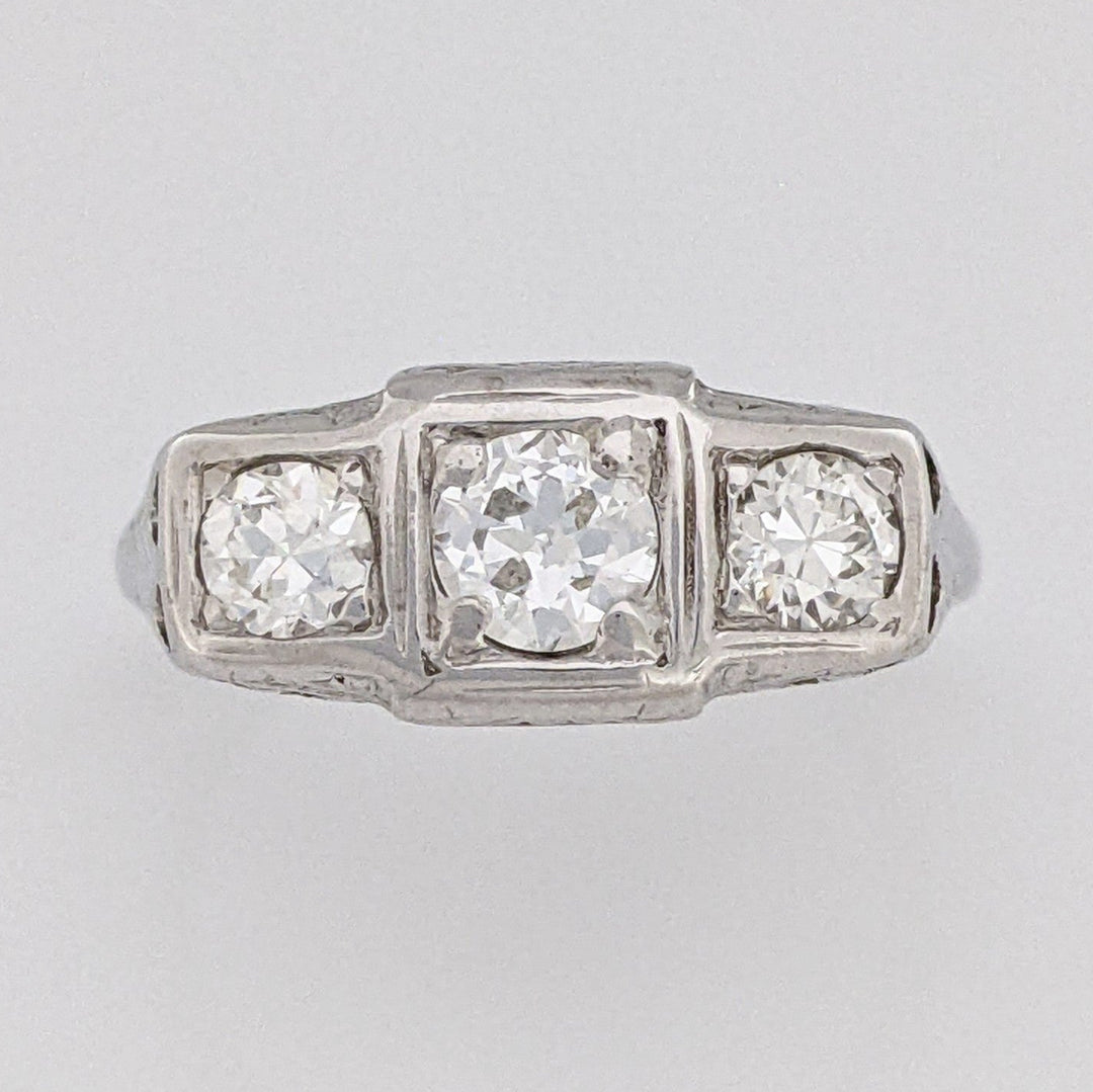 18K WHITE .72 CARAT TOTAL WEIGHT SI1 I DIAMOND ROUND (3) VINTAGE ESTATE RING 2.7 GRAMS