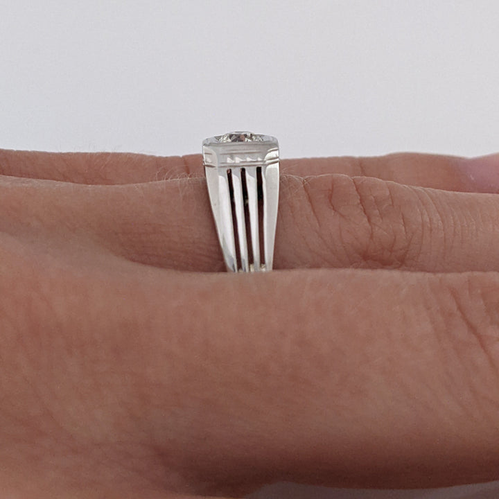 14K WHITE .30 CARAT TOTAL VS1 K DIAMOND ROUND (1) LINED SHANK ESTATE RING 5.1 GRAMS
