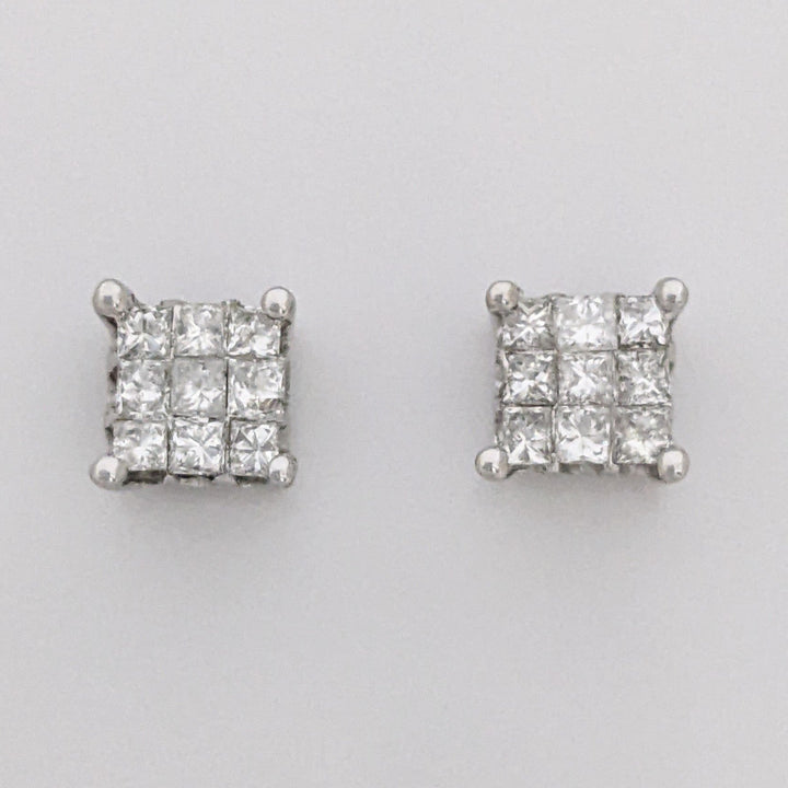 14K WHITE .54 CARAT TOTAL WEIGHT I1 H DIAMOND PRINCESS CUT (18) ESTATE STUD EARRINGS 1.5 GRAMS