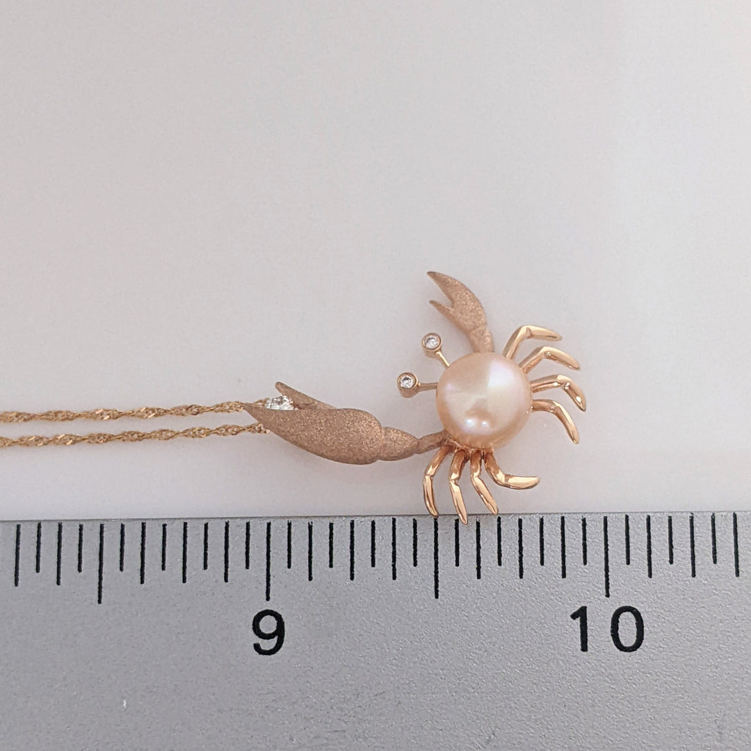 14K ROSE PEARL ROUND 7MM WITH MELEES ESTATE CRAB PENDANT & CHAIN 3.2 GRAMS